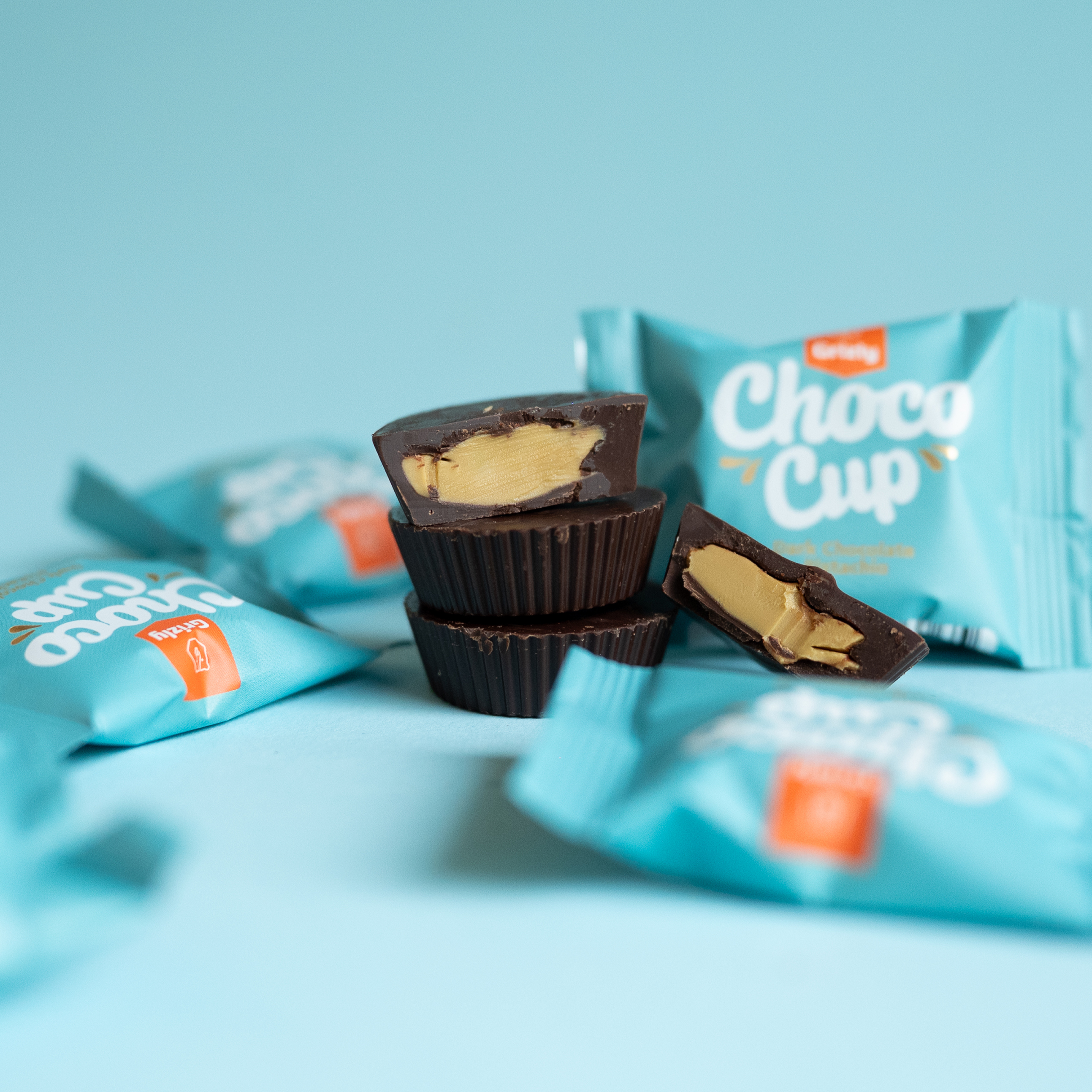 Mini-Waffelhörnchen mit Milchschokolade