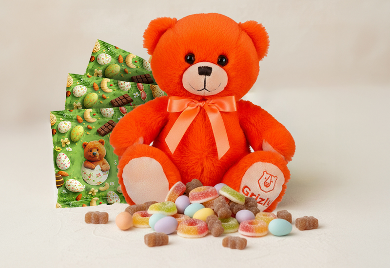 Ketchupflasche und Tomaten