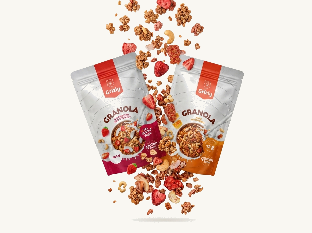 fallendes Granola und Erdbeeren