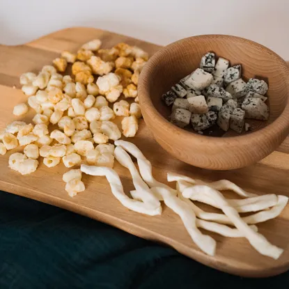 Gefriergetrocknete gedämpfte Käsefäden natur