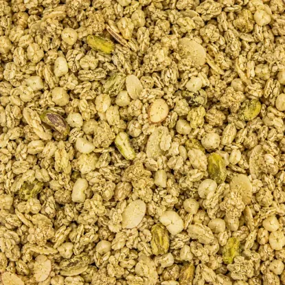 Granola mit Protein, Pistazien und weiße Dattelschoko
