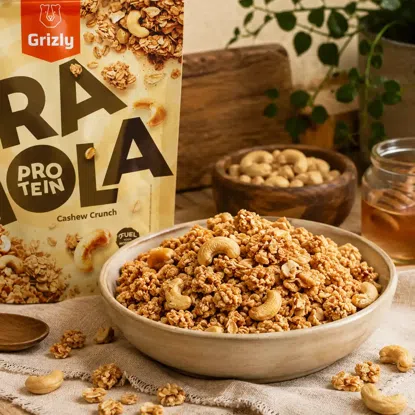 Granola mit Protein und Cashewkernen