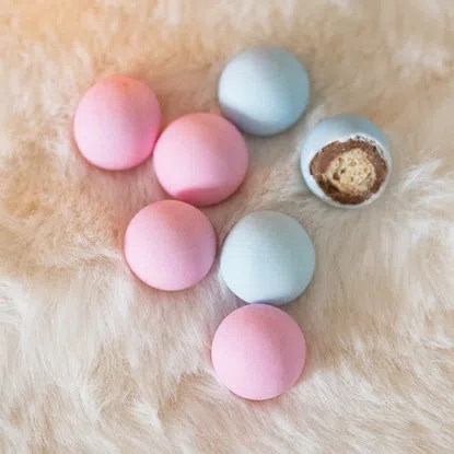 Knusprige Schneekugeln blau