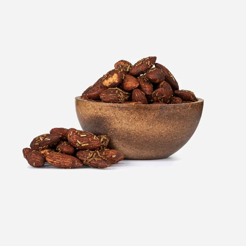 Mandeln mit Knoblauch, Rosmarin und Chili, geröstet