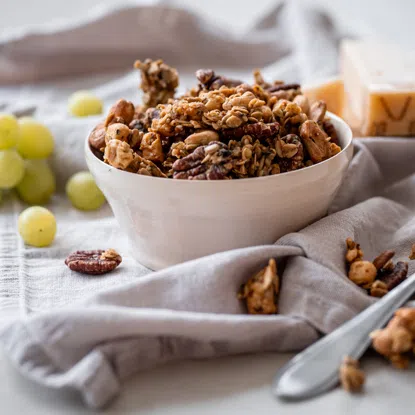 Salties – Herzhaftes Granola Käsemischung